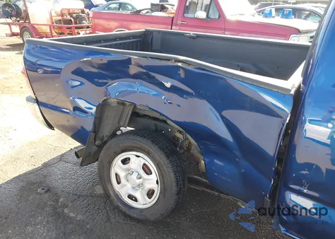 2015 Toyota Tacoma из США, поврежденный, VIN 5TFTX4CN9FX050774